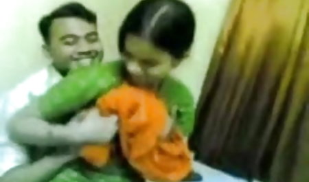 वे आखिरी कुतिया की तरह बहेंगे और खत्म करेंगे, और वह, तृप्त और संतुष्ट, उन्हें अपने मद्रासी सेक्सी मूवी शुक्राणु का स्वाद देगा