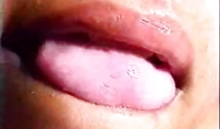असली विश्वविद्यालय छात्र वेश्या कर रही है blowjob सेक्सी फिल्म भेज दे
