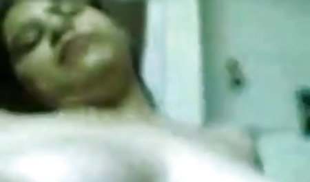 दोस्त ने एजेंसी को फोन किया और एक सेक्सी नौकरानी को बुलाया साउथ सेक्सी फिल्म