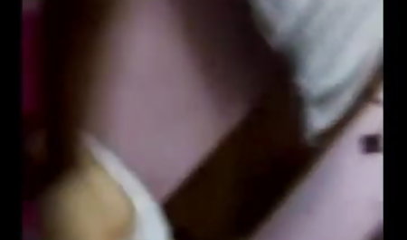 स्लट रोज़ उसके blowjob कौशल को दिखाता सेक्सी फिल्म सेक्सी फिल्म सेक्सी सेक्सी है, कुतिया वास्तव में उसके मुंह के साथ एक मोटी मुर्गा बकवास करती है