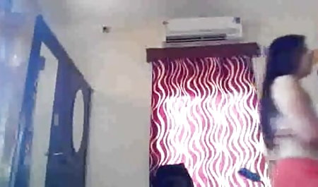 लियुडा को मुंह में रखा और वहीं समाप्त भी इंग्लिश फुल सेक्सी फिल्म हो गया