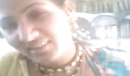 सेक्सी लैटिना एक मोटा मुर्गा बेकार है और एक मालिक द्वारा गड़बड़ हो जाता है हिंदी फिल्म हिंदी फिल्म सेक्सी