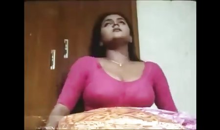 देदीप्यमान, सेक्सी मम्मे उसकी सेक्सी फिल्म चाहिए देखने के लिए बड़ी लेबिया को छूते हुए