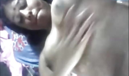कास्टिंग में लेस्बियन को एक एजेंट के साथ एक श्रीदेवी की सेक्सी फिल्म संभोग सुख मिलता है