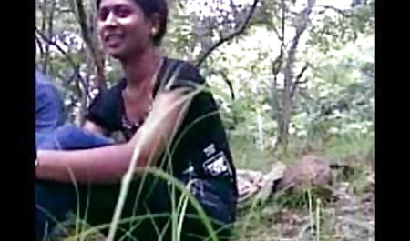 बस्ट एलेट्टा ओशन में दो बाइकर्स के साथ मस्ती की जाती है सेक्सी वाली फिल्म दिखाओ