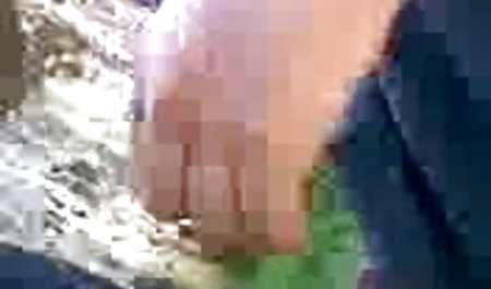 एक कुतिया को उसकी बालों वाली चूत में चोदता सेक्सी नंगी वीडियो फिल्म है