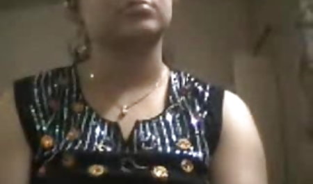 बालों वाले भाई ने अपनी अतुलनीय सौतेली सेक्सी फिल्म नई वाली बहन को जुनून से चोदा