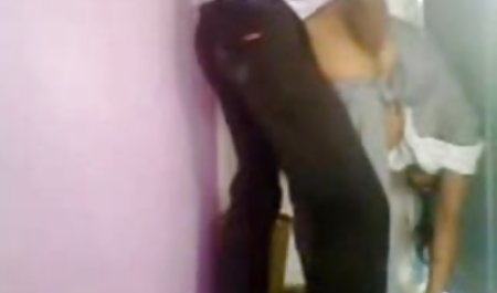 प्रयोगशाला में परिपक्व प्रोफेसर ने हिंदुस्तानी सेक्सी मूवी गुदा सेक्स में एक युवा स्नातक छात्र को गड़बड़ कर दिया