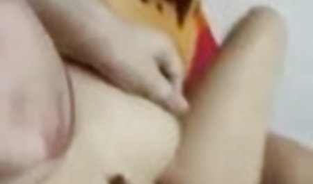 गोरा उसके सौतेले पिता के फिल्म सेक्सी फिल्म काले कदम बेकार है