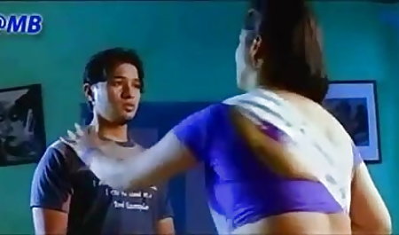 सींग का बना महिलाओं किसी न किसी सेक्स पसंद करते हैं, लेकिन लोगों सेक्सी फिल्म हद के बिना। क्रूली मॉकिंग, वे हिंसक रूप से एक-दूसरे में चमकाने और डिल्डो को चमकाने के लिए अपने प्यूज़ों को चाटते हैं