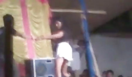 भारी आदमी मुश्किल वसा मुर्गा के साथ एक युवा एशियाई इंग्लिश पिक्चर सेक्सी सेक्सी लड़की fucks और शुक्राणु के साथ एक फूहड़ भरता है