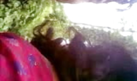 तीन सेक्सी पिक्चर वीडियो हिंदी सुंदर टहनियाँ एक स्ट्रैपऑन मिलीं और इसे कार्रवाई में आज़माने का फैसला किया