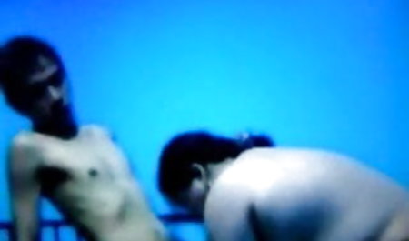 एक प्यारा कुतिया के साथ हिंदी सेक्सी फुल मूवी एक कार में असली handjob