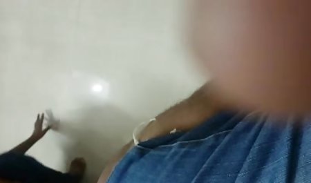 अदरक फूहड़ एक दाढ़ी वाले आदमी के साथ उसकी जाँघिया और बकवास सेक्सी फिल्म नई बंद कर दिया