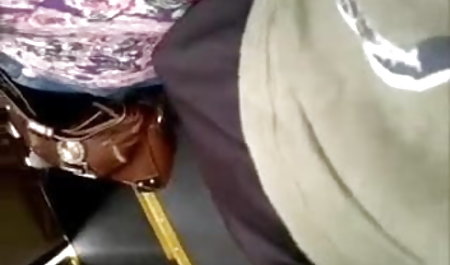 संचिका गोरा फोन पर बोलता है और डिक बेकार सेक्सी हिंदी फिल्म वीडियो है